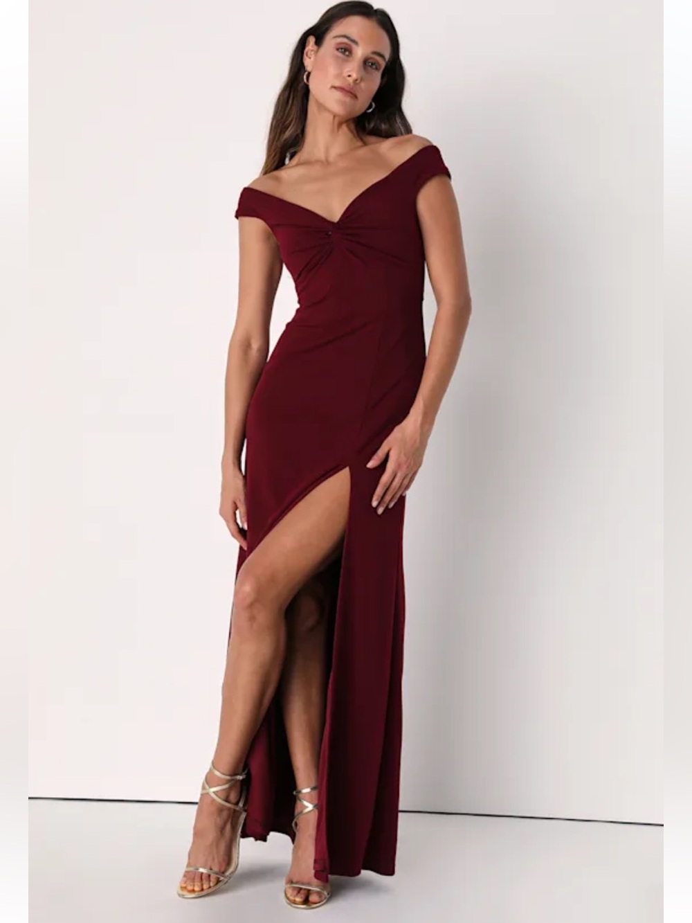 Lulus Behold My Love Off The Shoulder Twist Front Maxi Dress NWT Medium Burgundy